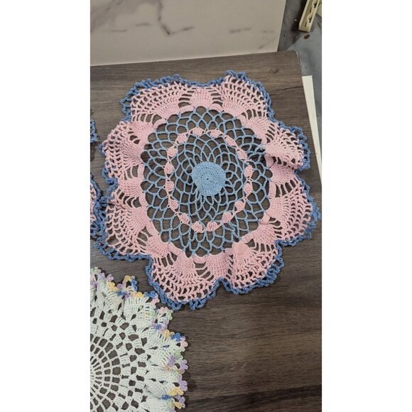 Vintage Hand-Crocheted Doilies Set Of 3 Pink & White Round & Square 10" Decor - Picture 3 of 7
